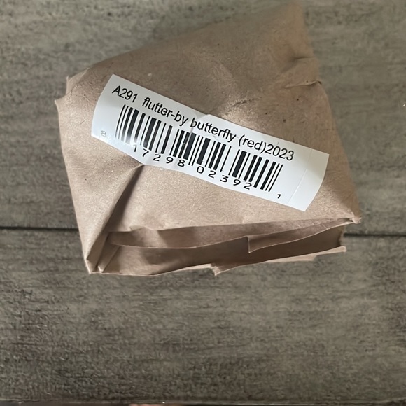 Nora Fleming Butterfly Mini - Limited Edition - Picture 4 of 4